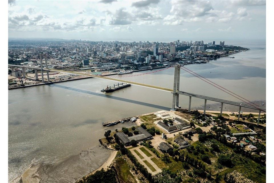 Pengangkutan Laut dari Cina ke Mozambik