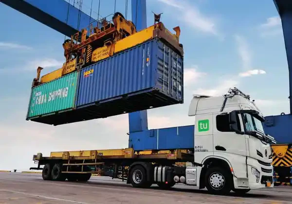 Pengangkutan Truk dan Jalan Darat